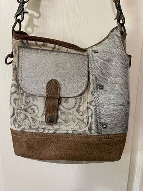 Myra Bag Brown Trim Cream-Lined Pouch